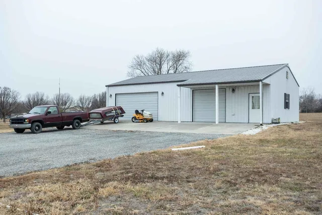 $275,000 | 9842 Southwest 19th Terrace, Towanda, KS 67144