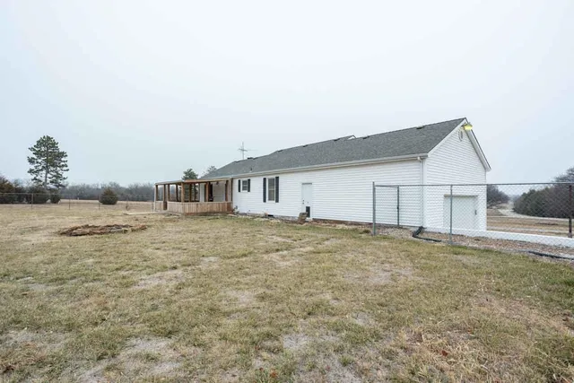$275,000 | 9842 Southwest 19th Terrace, Towanda, KS 67144