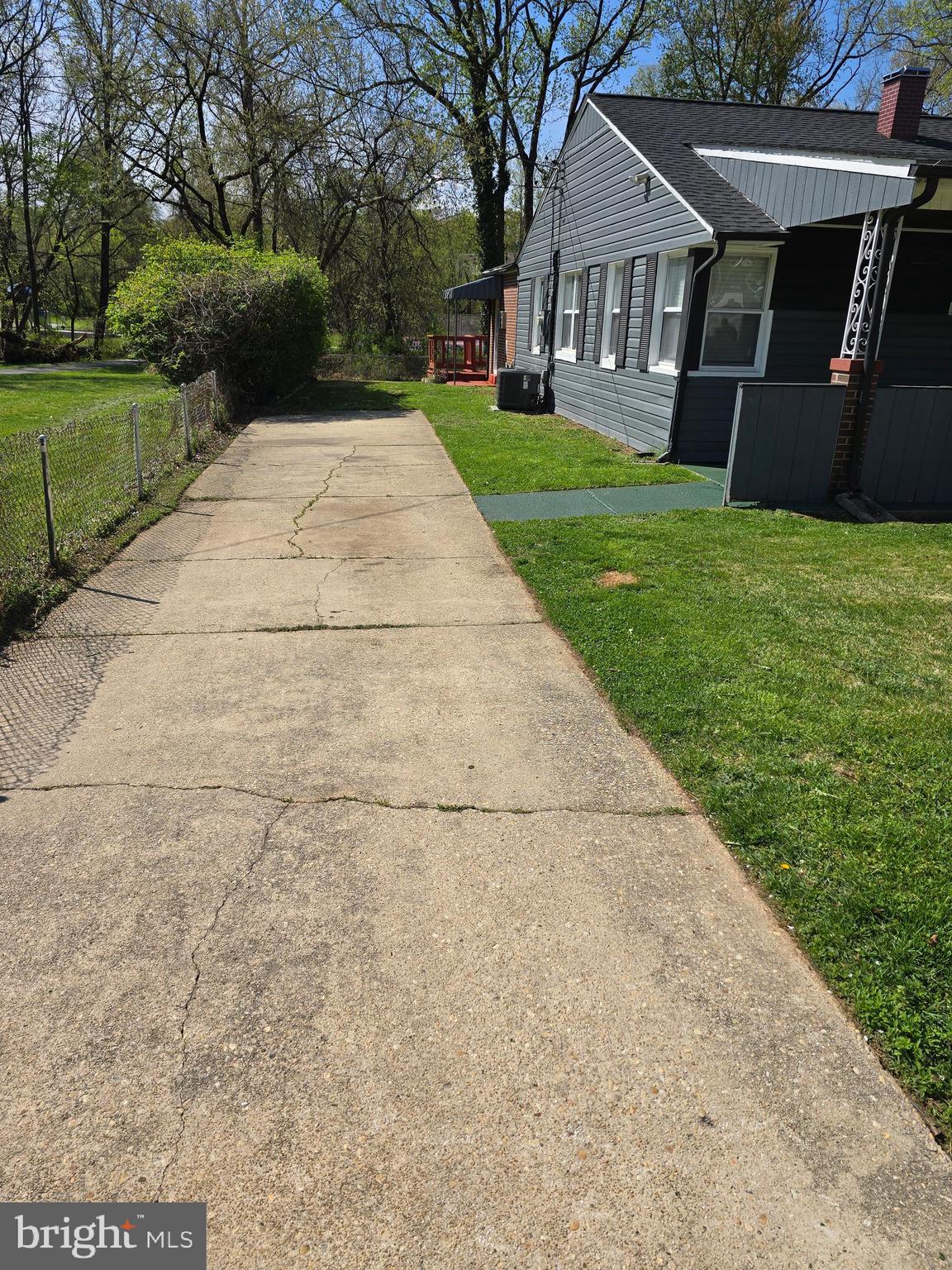 7627 Greenleaf Road Landover, MD 20785 - Photo 26 of 35