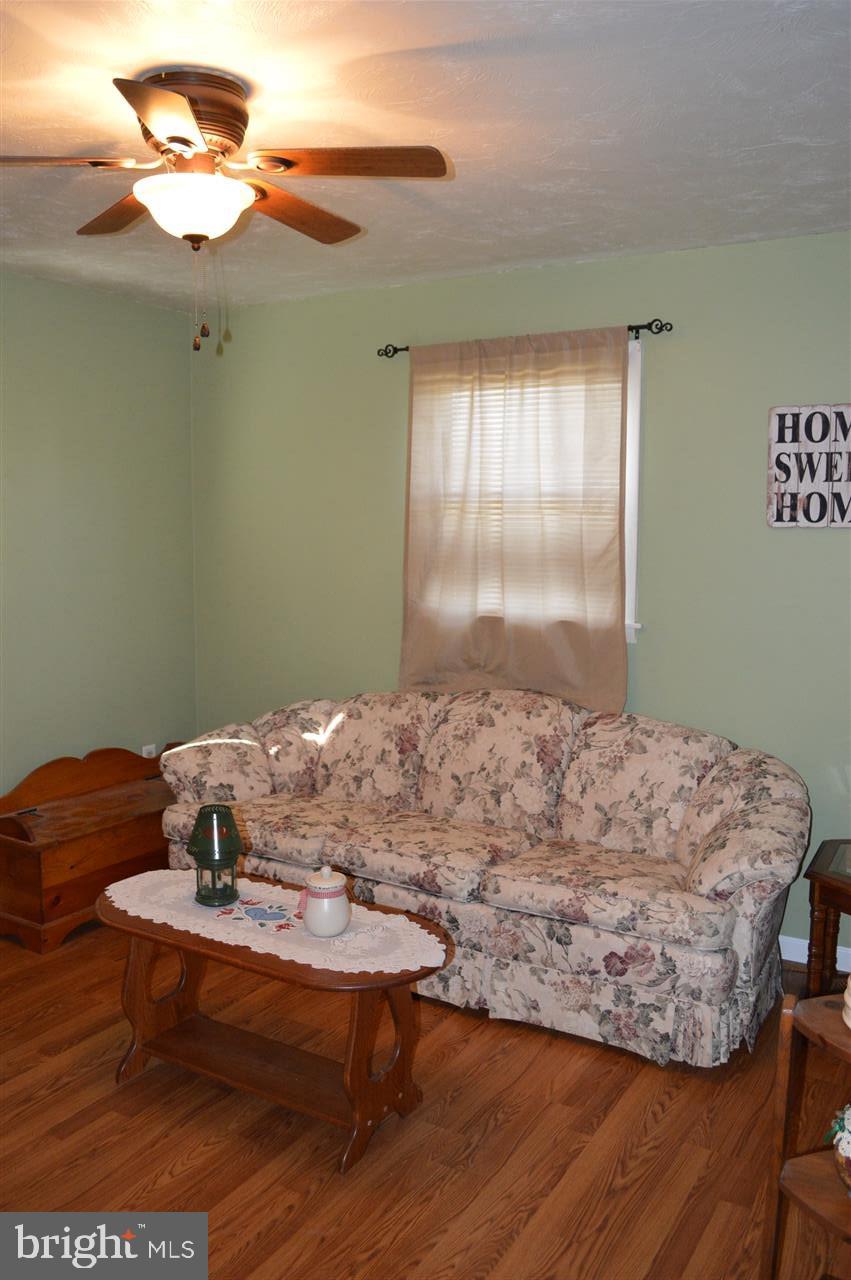2531 Redwood Road Dover, PA 17315 - Photo 25 of 33 Gallery Image 25