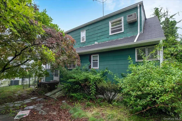 $999,000 | 72 Twin Avenue, Spring Valley, NY 10977