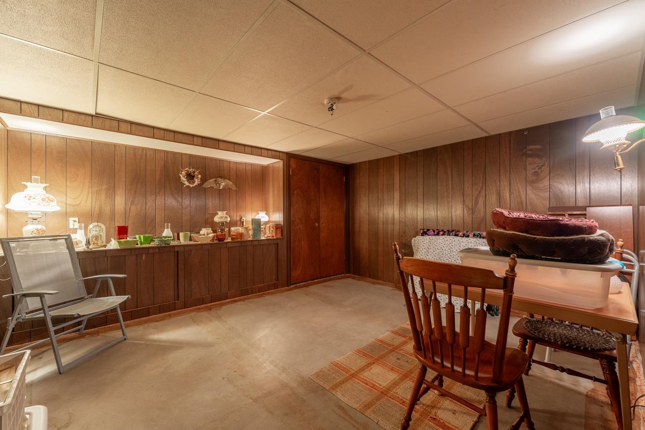438 Rebecca Road Belvidere, IL 61008 - Photo 22 of 28 a view of a dining room with furniture