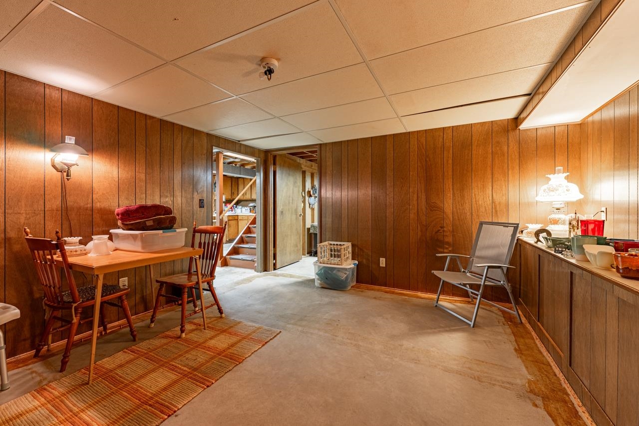 438 Rebecca Road Belvidere, IL 61008 - Photo 23 of 28 a view of a dining room with furniture