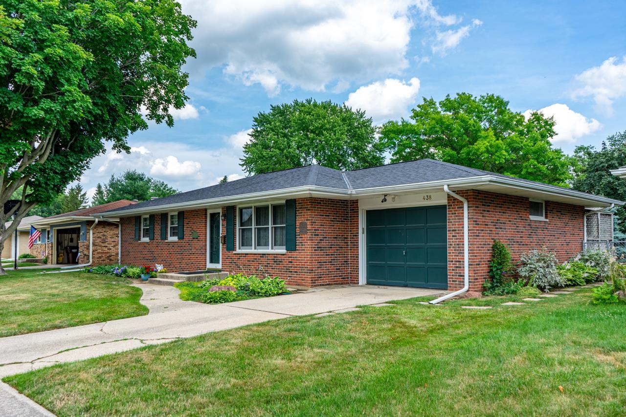 438 Rebecca Road Belvidere, IL 61008 - Photo 3 of 28 a front view of house with yard and green space