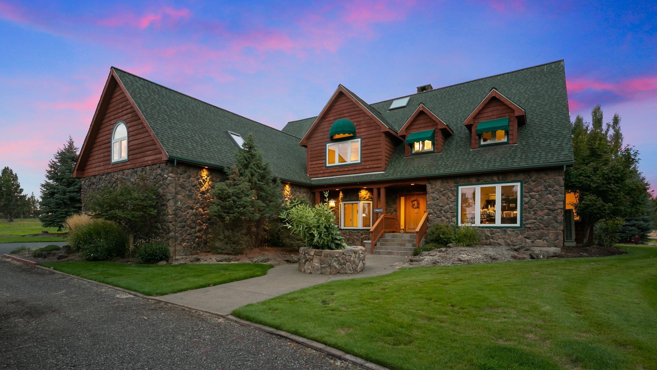 62855 Waugh Road Bend, OR 97701 - Photo 1 of 29 2018_09_15)6285_waugh_road_27
