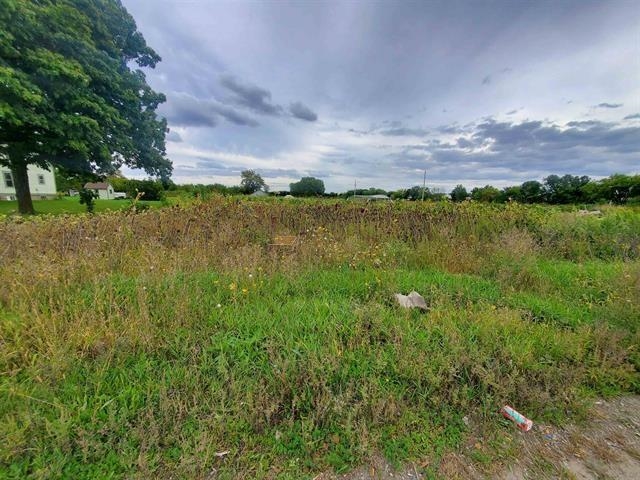 4160 Jackson Street Oshkosh, WI 54901 - Photo 7 of 14