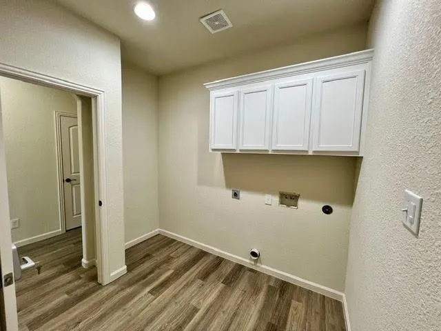 $399,000 | 2717 Aspen Hill Drive, Denton, TX 76209