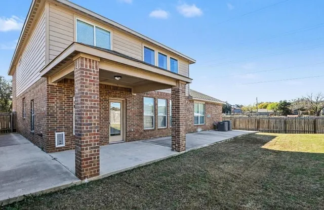 $399,000 | 2717 Aspen Hill Drive, Denton, TX 76209