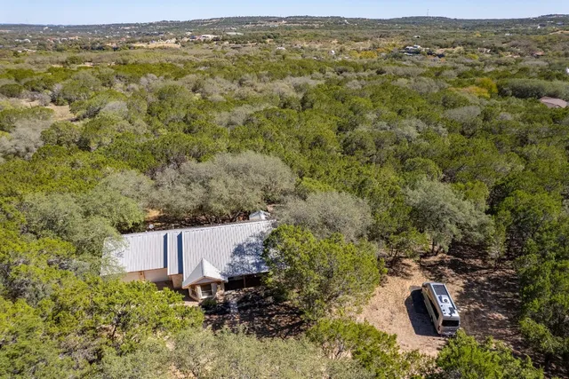 $599,000 | 4207 Deer Trail, Spicewood, TX 78669