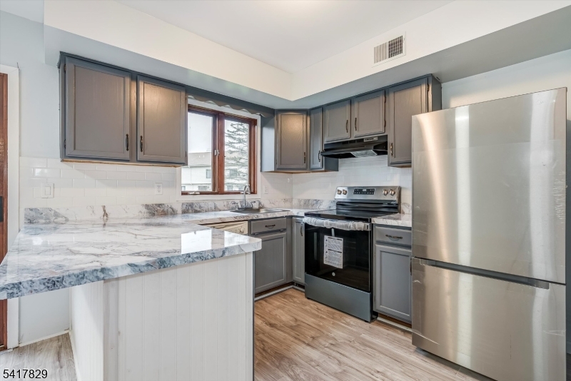 131 McPeek Road Lafayette, NJ 07848 - Photo 11 of 30