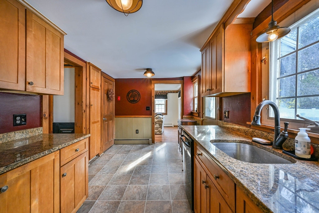15 Parker Road Holden, MA 01520 - Photo 18 of 32