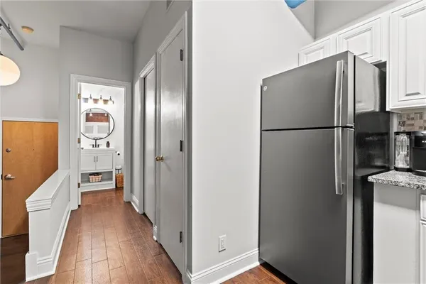 $167,000 | 700 Broadway Boulevard, Unit 508, Kansas City, MO 64105