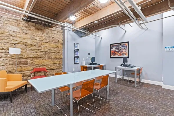 $167,000 | 700 Broadway Boulevard, Unit 508, Kansas City, MO 64105