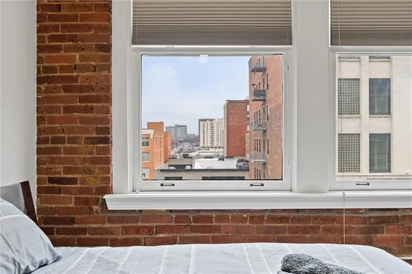 $167,000 | 700 Broadway Boulevard, Unit 508, Kansas City, MO 64105
