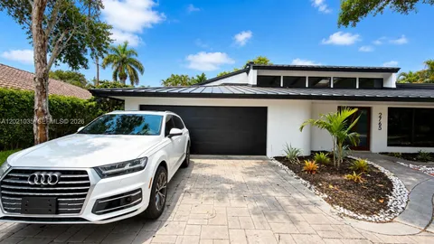 $1,900,000 | 2765 Northeast 35th Drive, Fort Lauderdale, FL 33308