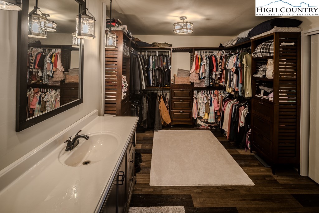 8012 Big Ivy Road Purlear, NC 28665 - Photo 36 of 46 Gallery Image 36