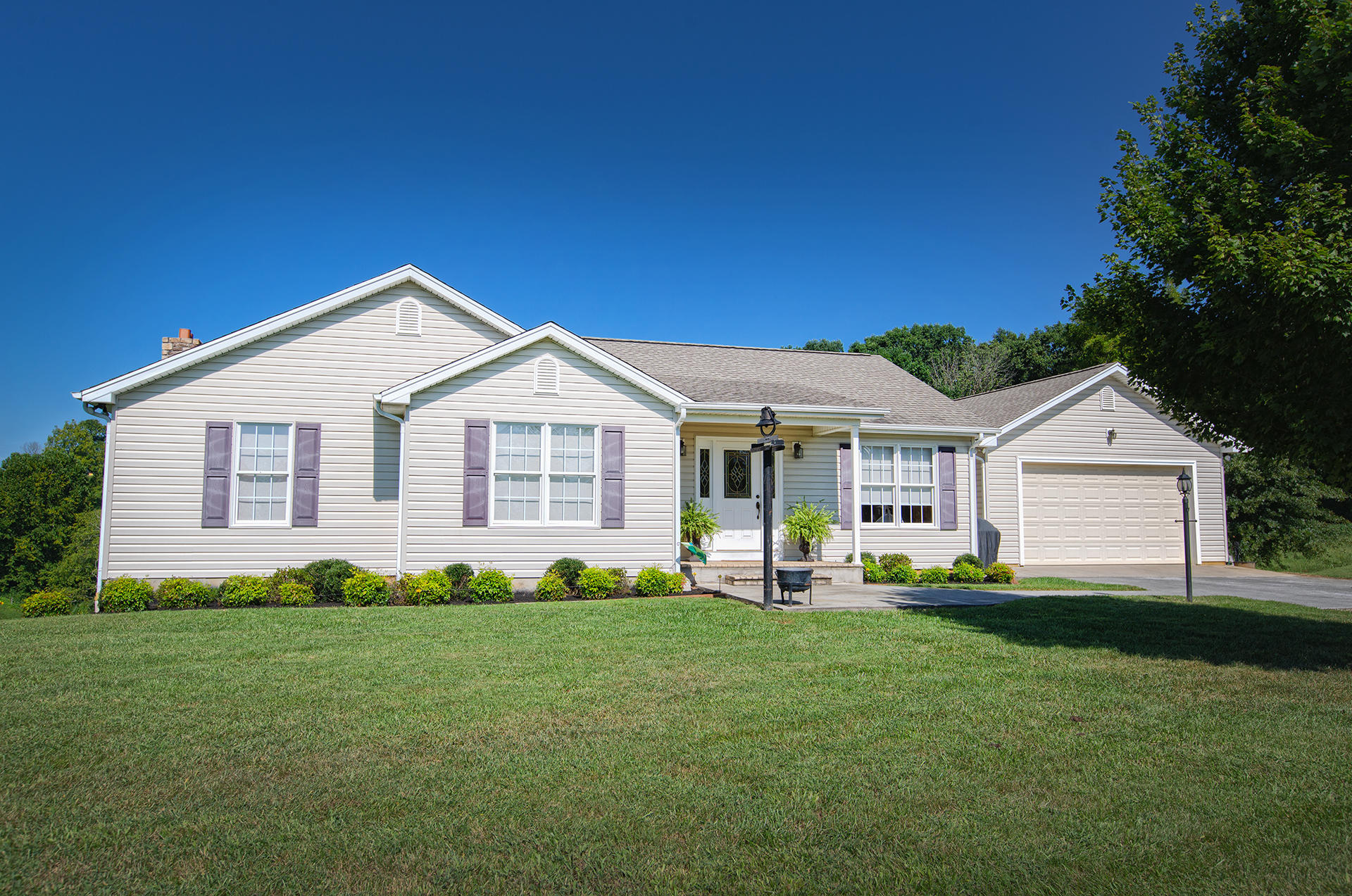 1578 Oak Ridge Road Buchanan, VA 24066 - Photo 1 of 40 Fantastic Botetourt Property