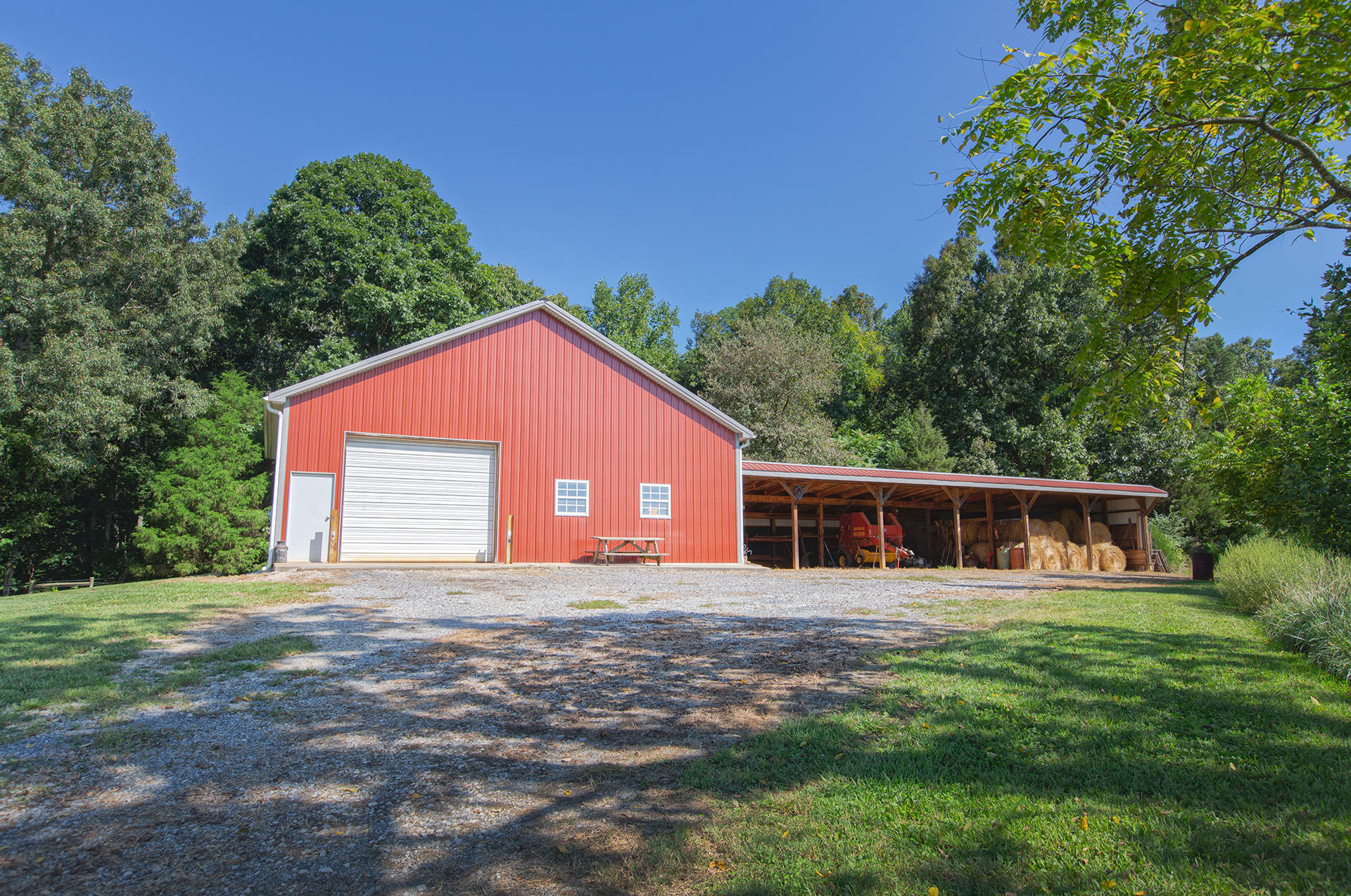 1578 Oak Ridge Road Buchanan, VA 24066 - Photo 31 of 40 Detached Garage