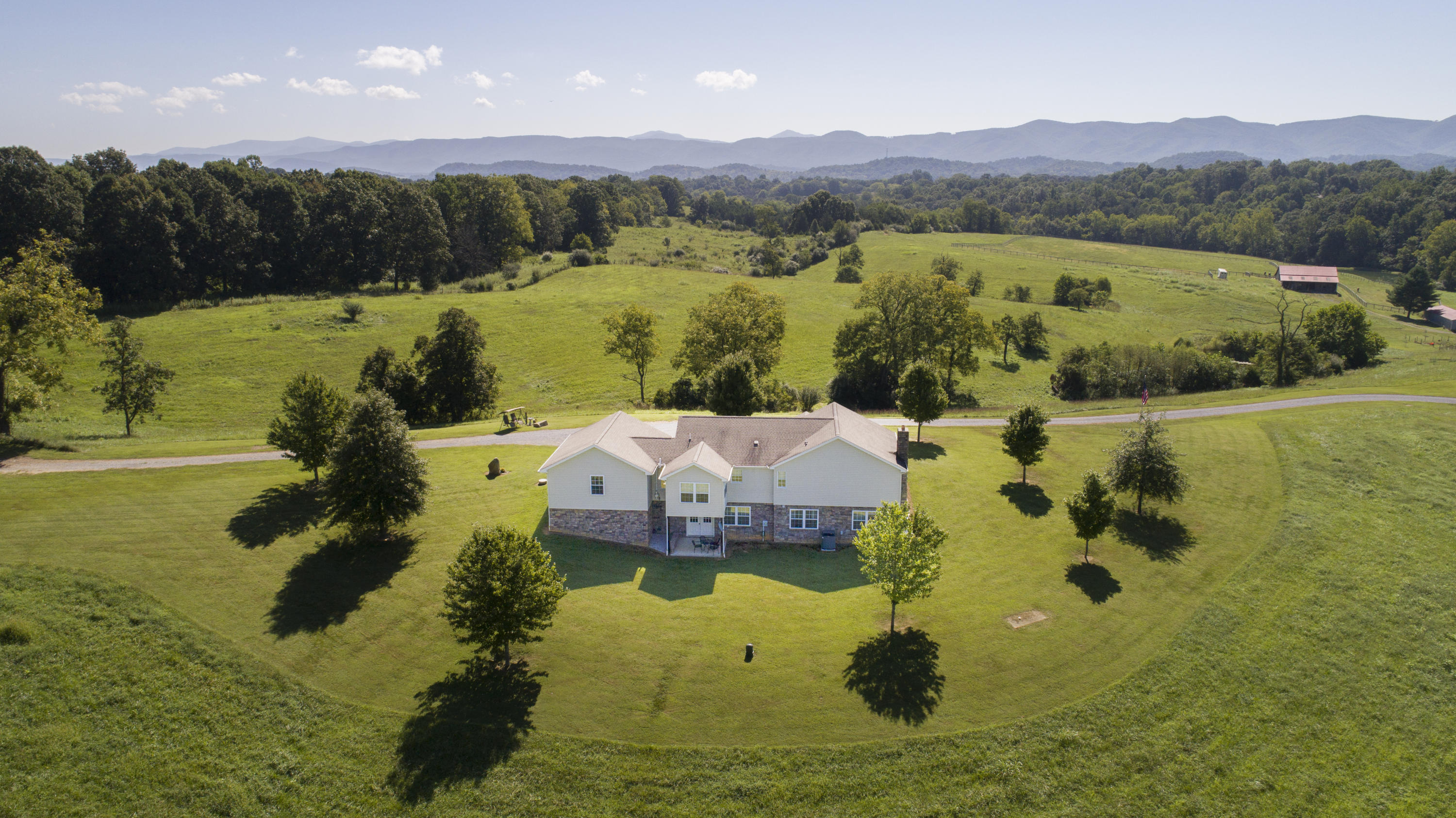 1578 Oak Ridge Road Buchanan, VA 24066 - Photo 37 of 40 drone-6
