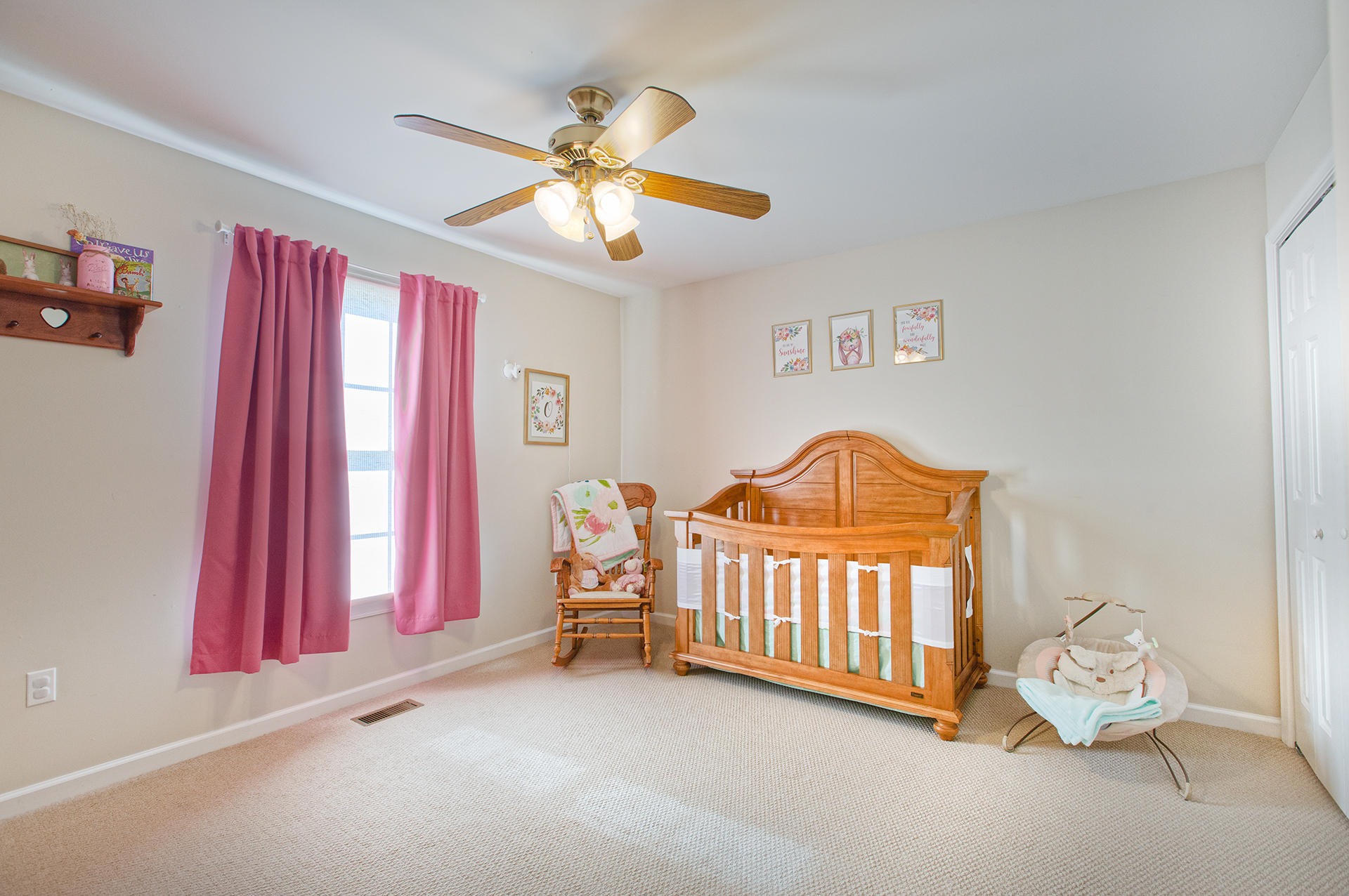 1578 Oak Ridge Road Buchanan, VA 24066 - Photo 10 of 40 Bedroom