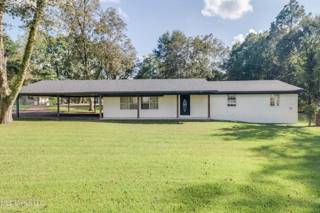 $189,999 | 502 West Border Avenue, Wiggins, MS 39577