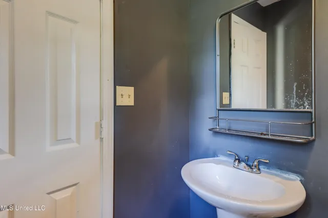 $189,999 | 502 West Border Avenue, Wiggins, MS 39577