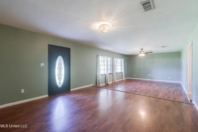 $189,999 | 502 West Border Avenue, Wiggins, MS 39577