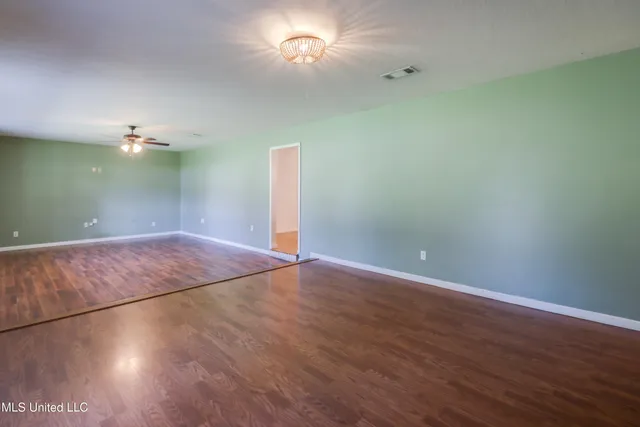 $189,999 | 502 West Border Avenue, Wiggins, MS 39577