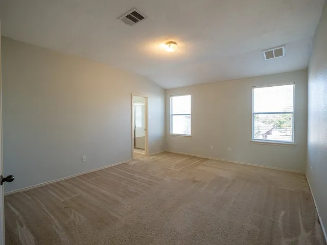 a view of empty room with window