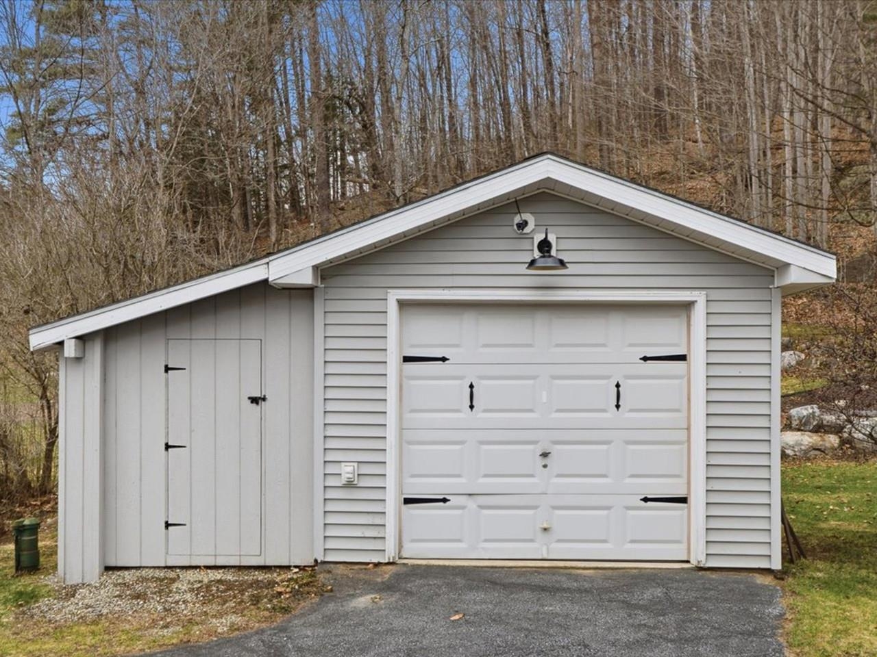 44 Drake Woods Road Bristol, VT 05443 - Photo 14 of 70