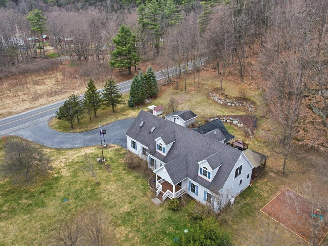 44 Drake Woods Road Bristol, VT 05443 - Photo 5 of 70