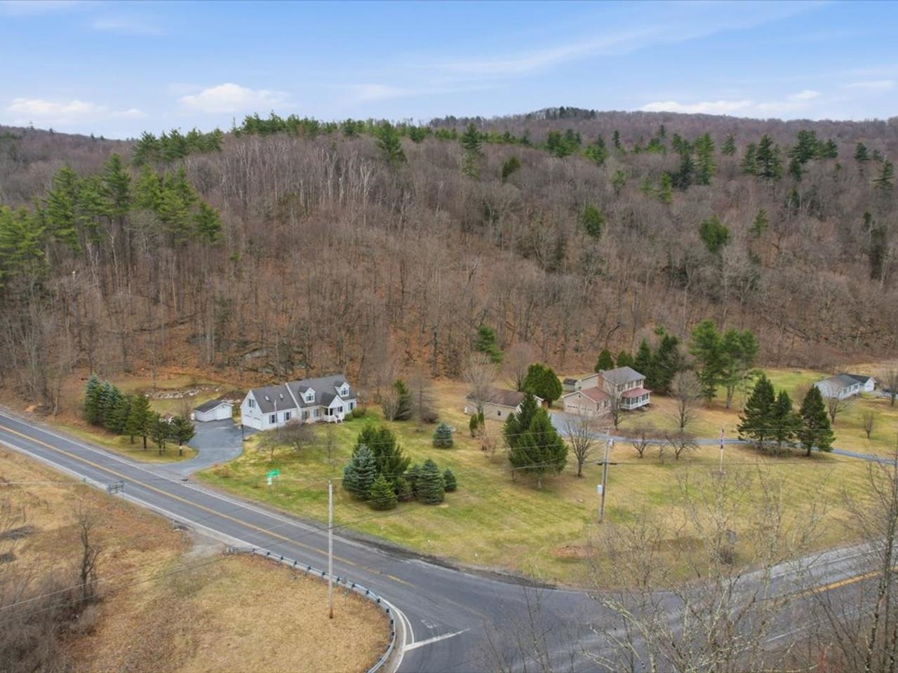 44 Drake Woods Road Bristol, VT 05443 - Photo 6 of 70