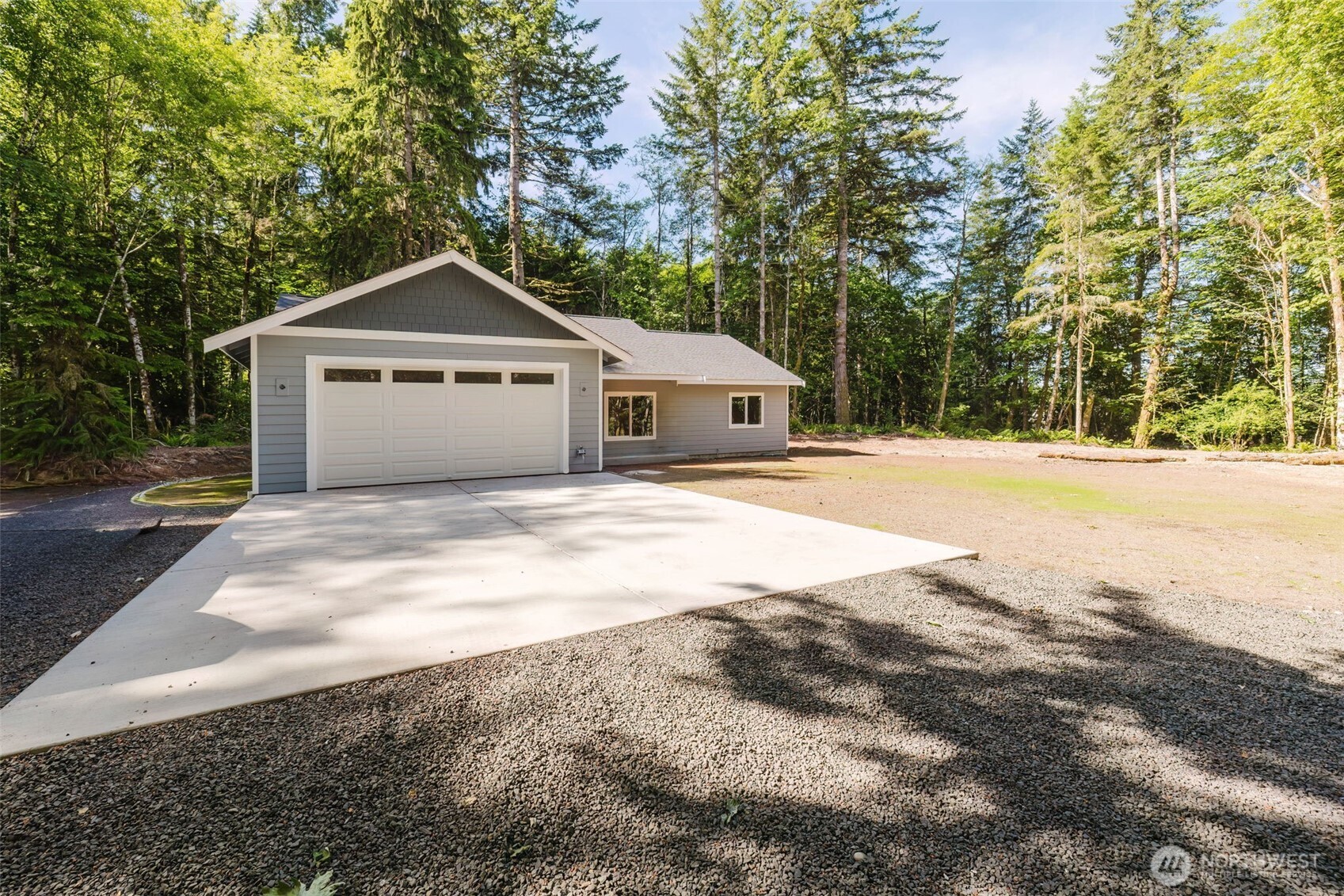 61 East Olyview Road Grapeview, WA 98546 - Photo 2 of 40