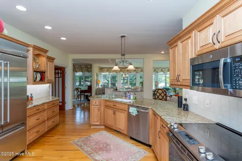 $985,000 | 22 Airdrie Court, Pinehurst, NC 28374