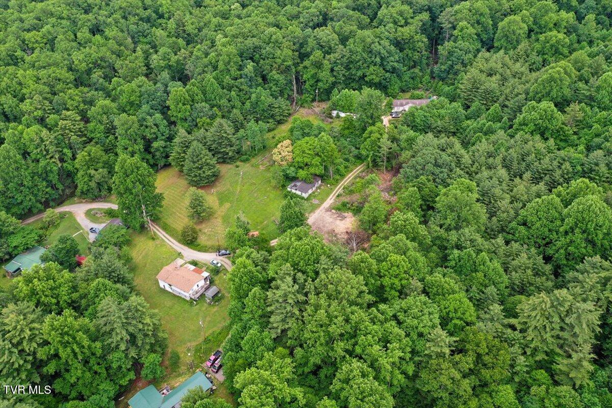 1258 Hawkins Road Laurel Bloomery, TN 37680 - Photo 2 of 29 02-DJI_0210