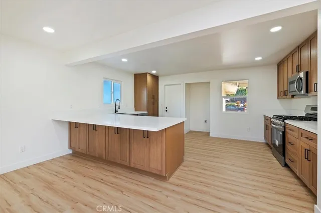 $729,900 | 7695 Lakeside Drive, Jurupa Valley, CA 92509