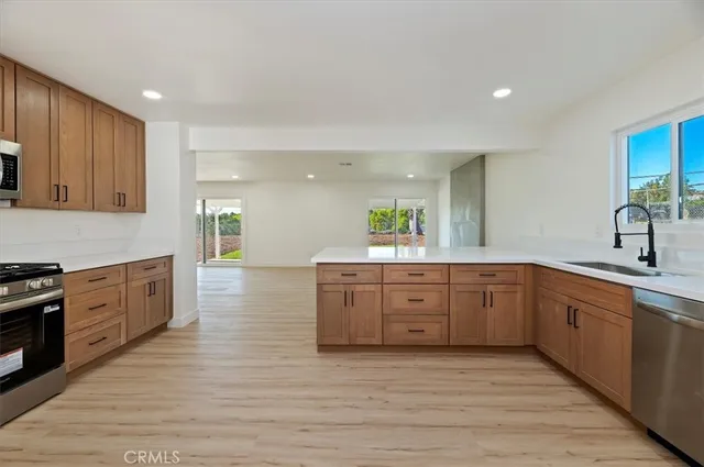 $729,900 | 7695 Lakeside Drive, Jurupa Valley, CA 92509