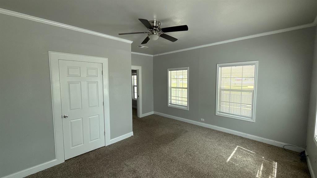 1338 State Highway 121 Bonham, TX 75418 - Photo 15 of 32 a view of an empty room with a window
