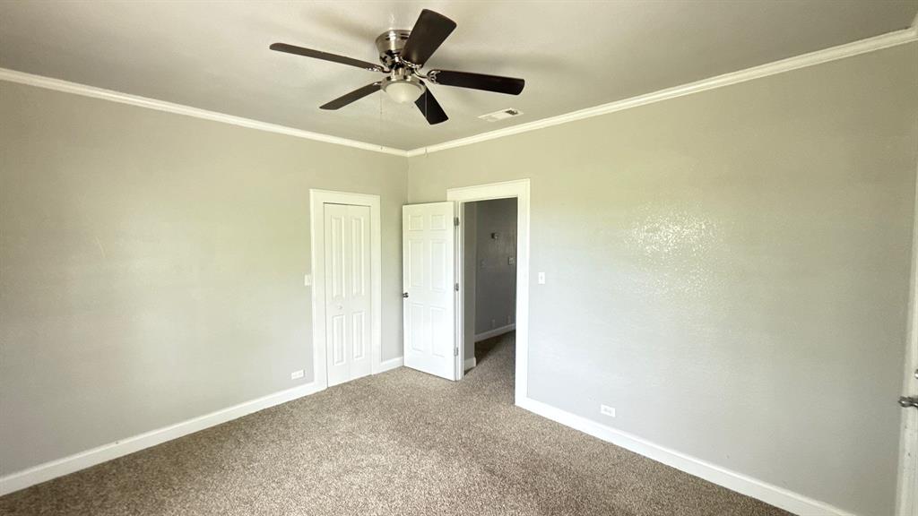 1338 State Highway 121 Bonham, TX 75418 - Photo 23 of 32 a view of an empty room