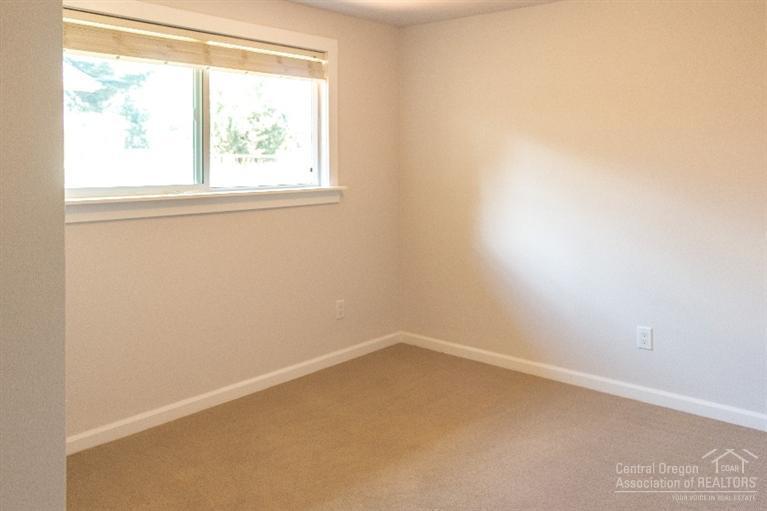20377 Chase Road Bend, OR 97702 - Photo 10 of 18 Additional Photo