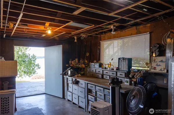 $1,999,500 | 7504 Crescent Beach Rd Nortwest, Vaughn, WA 98394