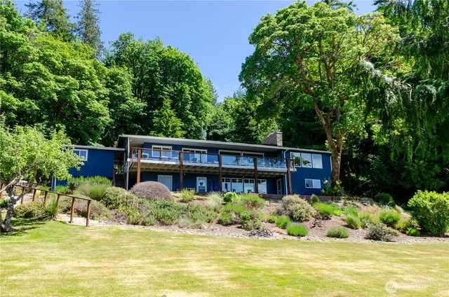 $2,149,000 | 7504 Crescent Beach Rd Nortwest, Vaughn, WA 98394