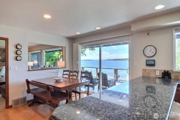 $1,999,500 | 7504 Crescent Beach Rd Nortwest, Vaughn, WA 98394