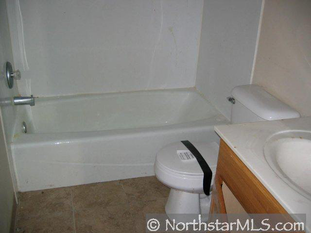 4430 14th Avenue Northwest Rochester, MN 55901 - Photo 7 of 9 Gallery Image 7