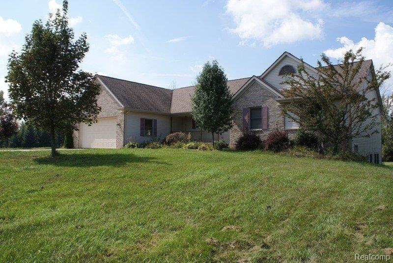 3595 Jones Road North Branch, MI 48461 - Photo 1 of 18 DSC03978