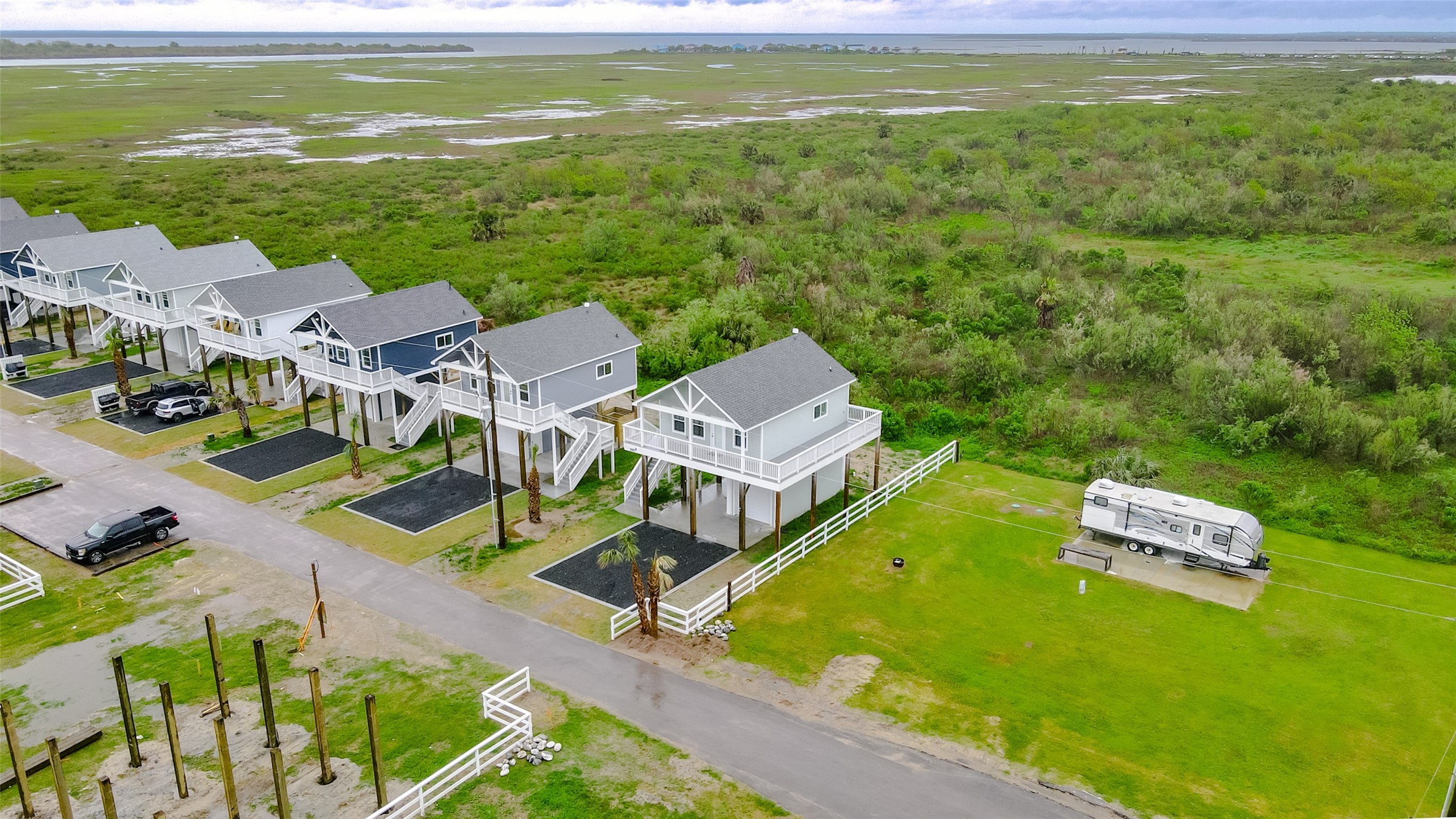 1040 Johnson Road Port Bolivar, TX 77650 - Photo 7 of 50 Gallery Image 7