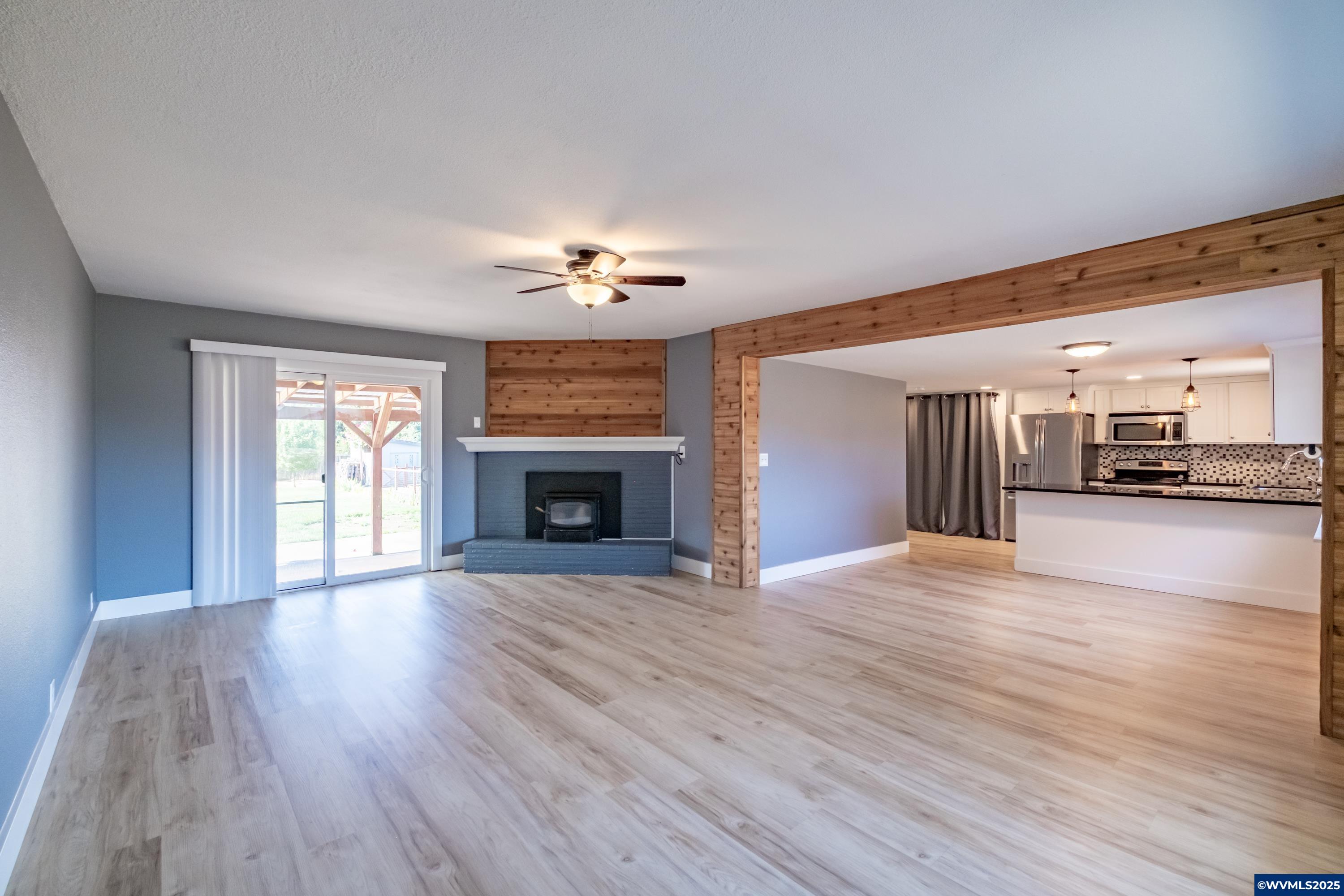 1790 Boone Road Southeast Salem, OR 97302 - Photo 5 of 31 Gallery Image 5