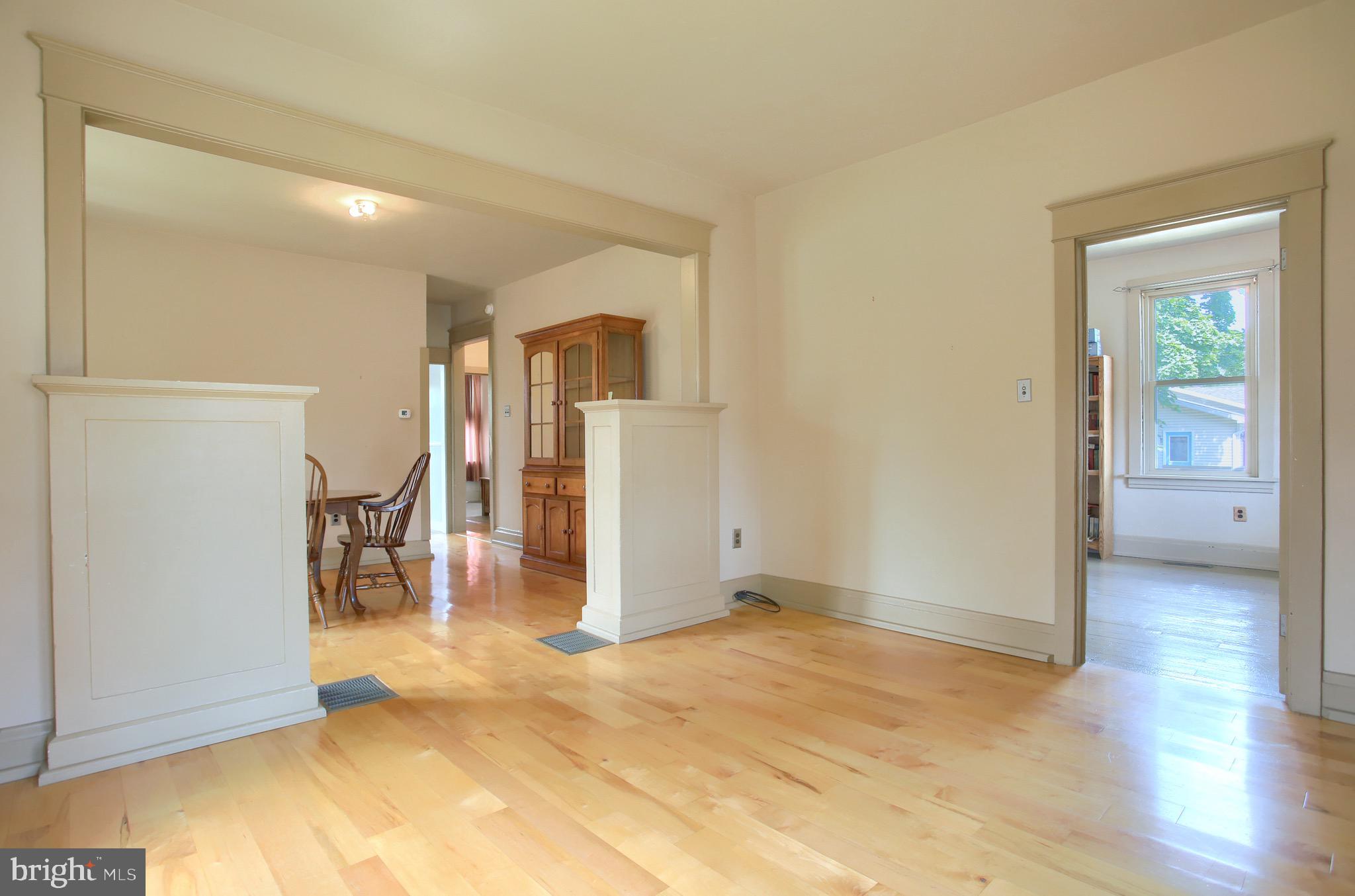 209 Chester Road Enola, PA 17025 - Photo 17 of 35 Living Room