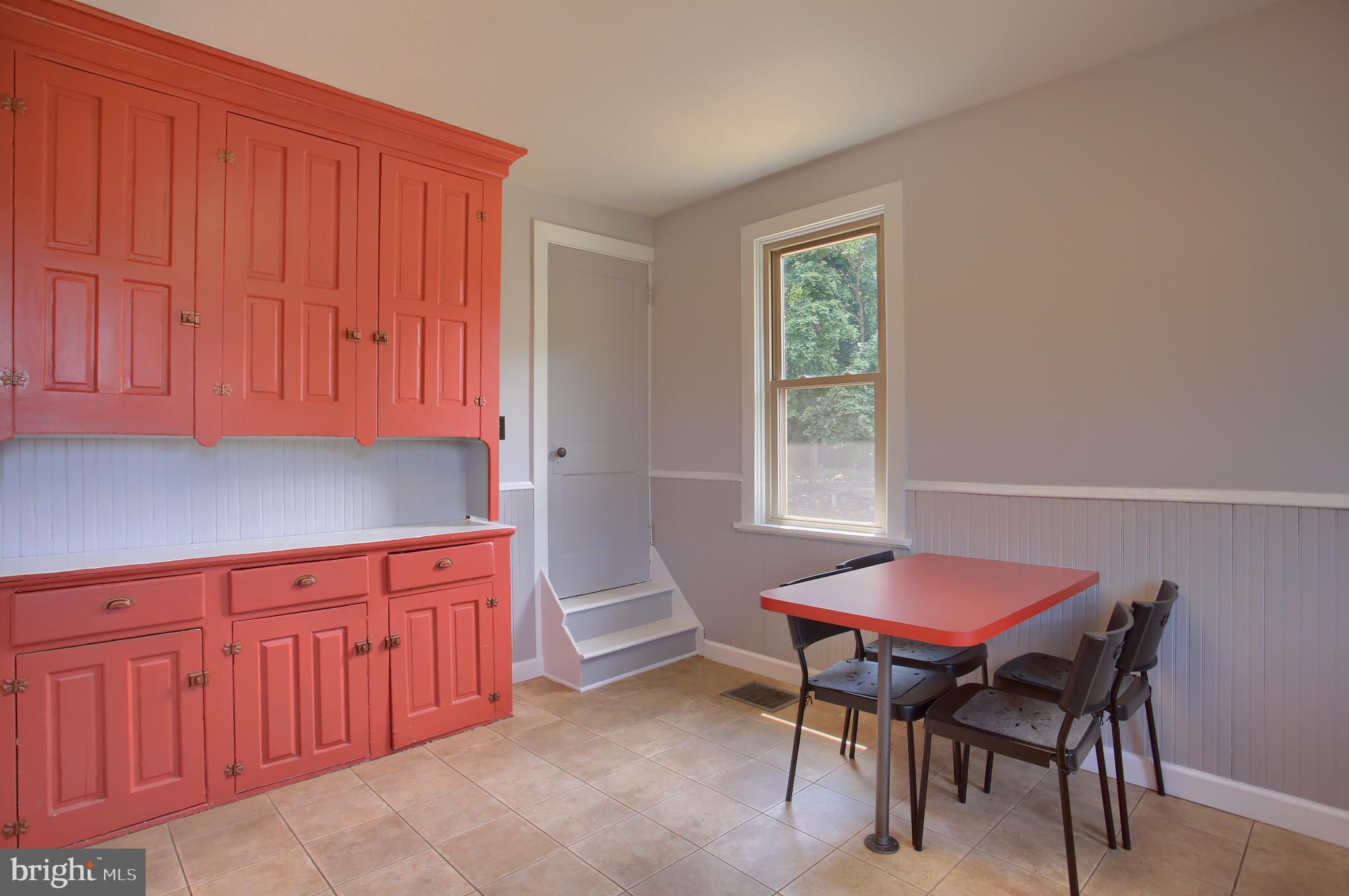 209 Chester Road Enola, PA 17025 - Photo 23 of 35 Kitchen