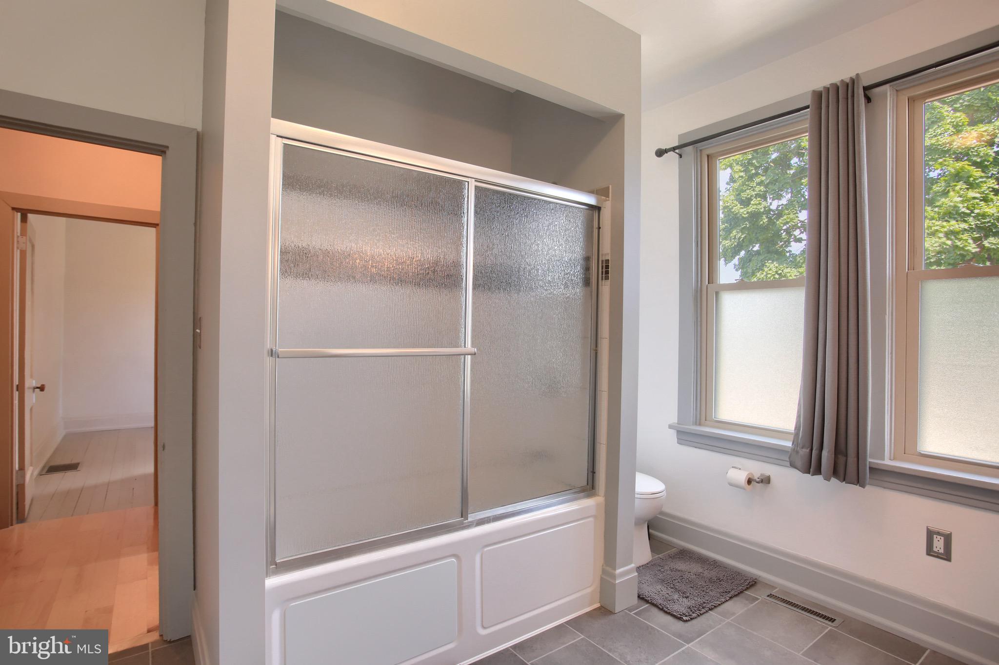 209 Chester Road Enola, PA 17025 - Photo 30 of 35 Full Bath